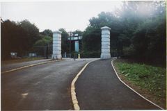 Alexandra park entrance c2000